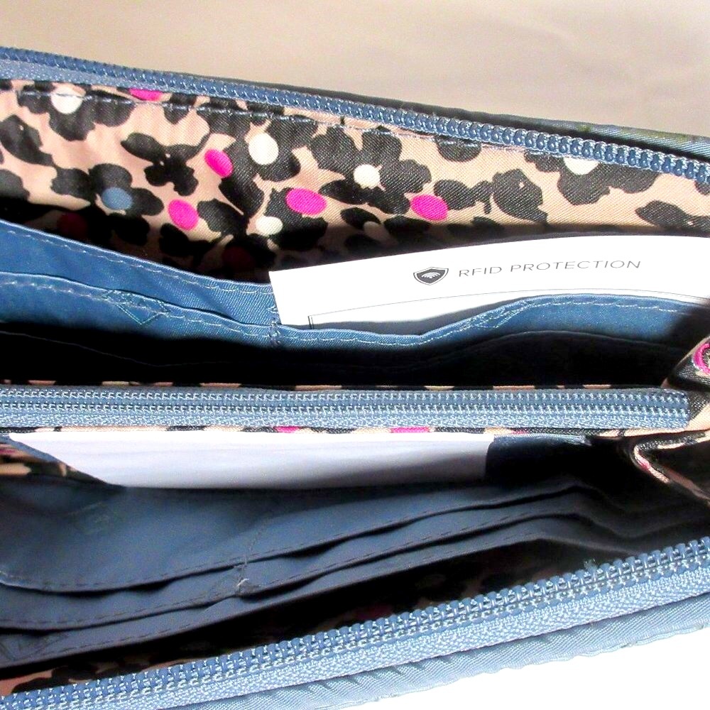 Vera Bradley RFID Georgia Microfiber Wallet Charcoal (Grey) NWT - Picture 5 of 9